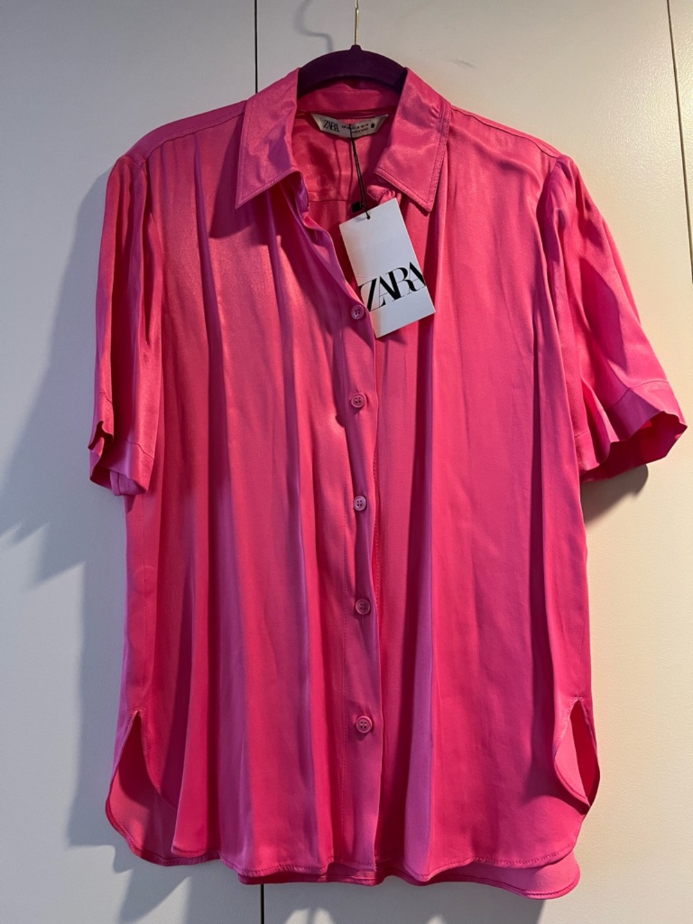 Zara Vibrant Pink Short Sleeve Button-Up Blouse